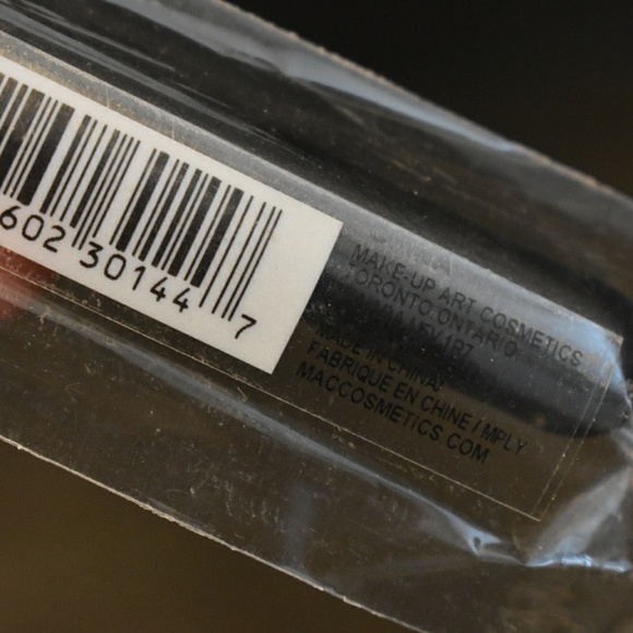 MAC 159 Duo Fibre Blush Brush - Picture 7 of 7